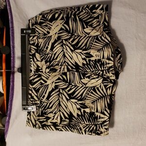 Forever 21 Black and Cream Patterned Shorts